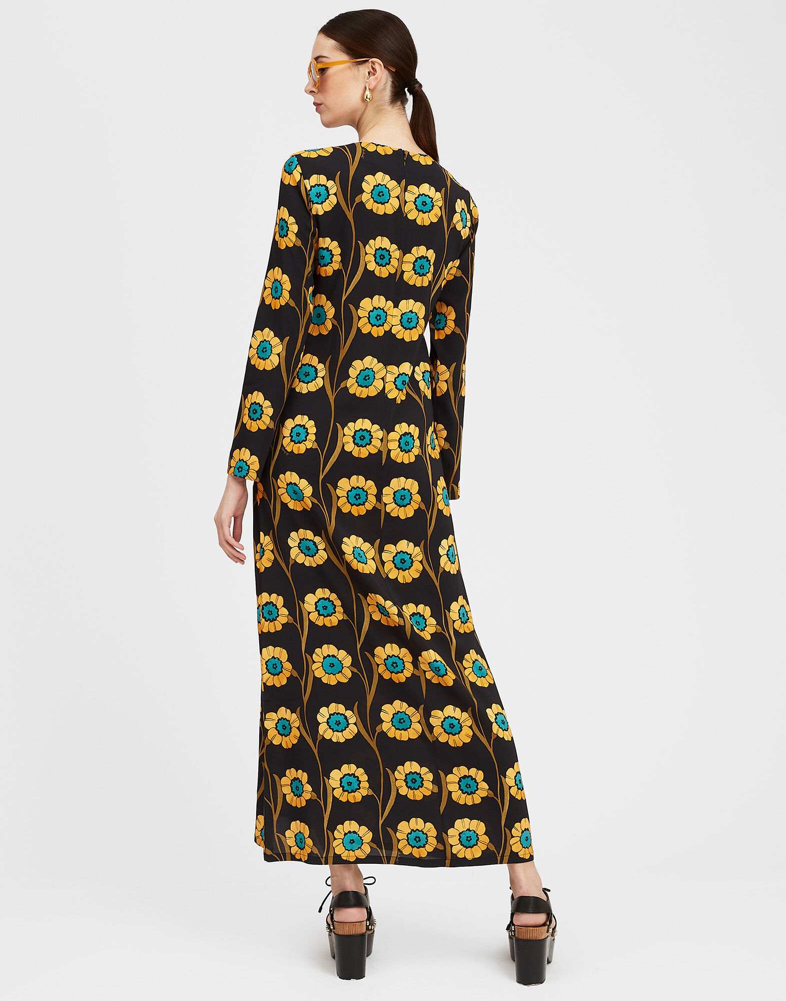 La DoubleJ Long Sleeve Swing Dress Daisychain Black DRE0184VIS001ROP01BL01