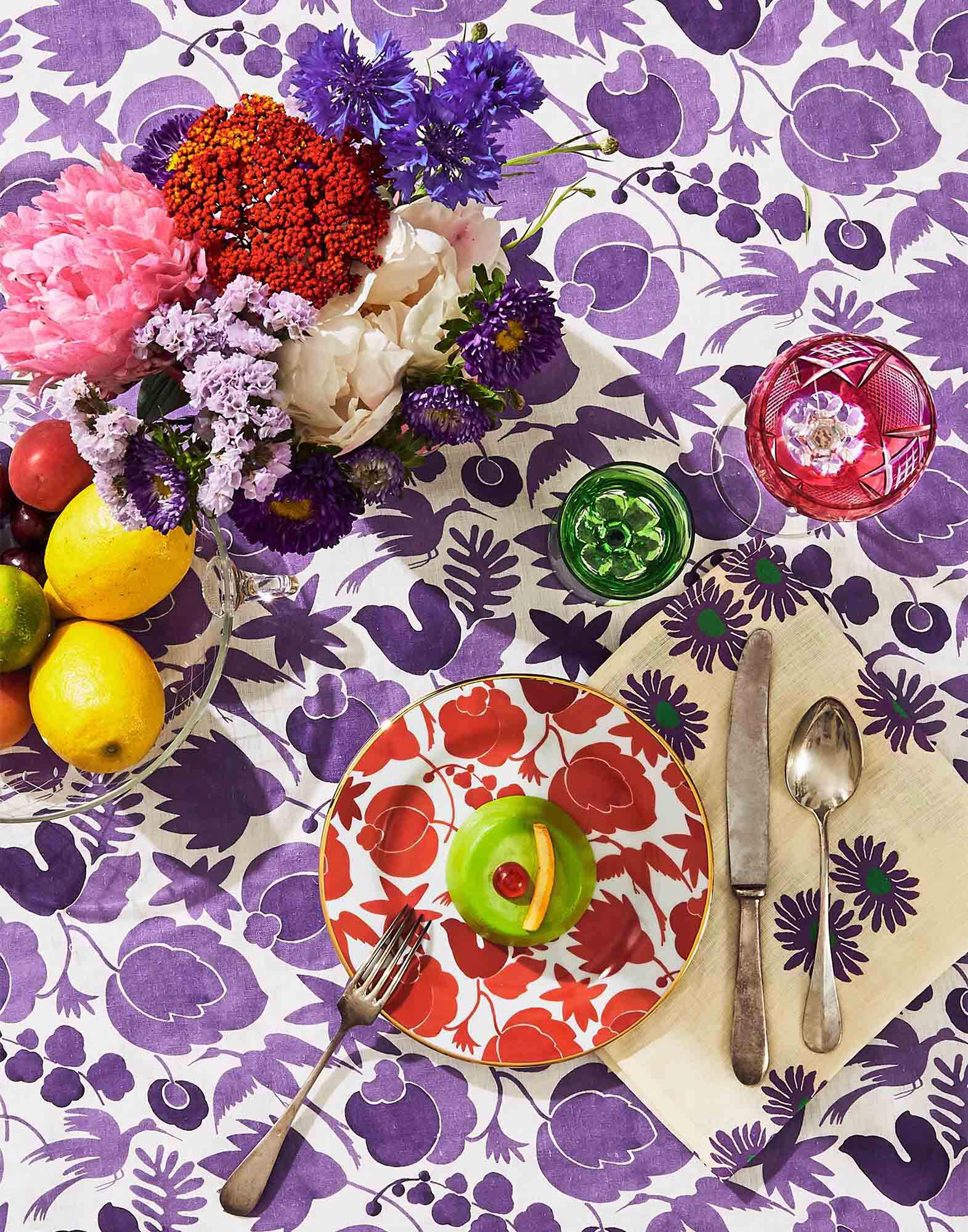 La DoubleJ Medium Tablecloth Wildbird Viola TBC0002LIN001CER0007