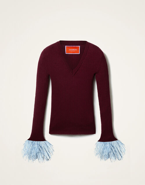 La DoubleJ V-Neck High Kick Top Solid Burgandy PUL0206KNI122VA276RE02