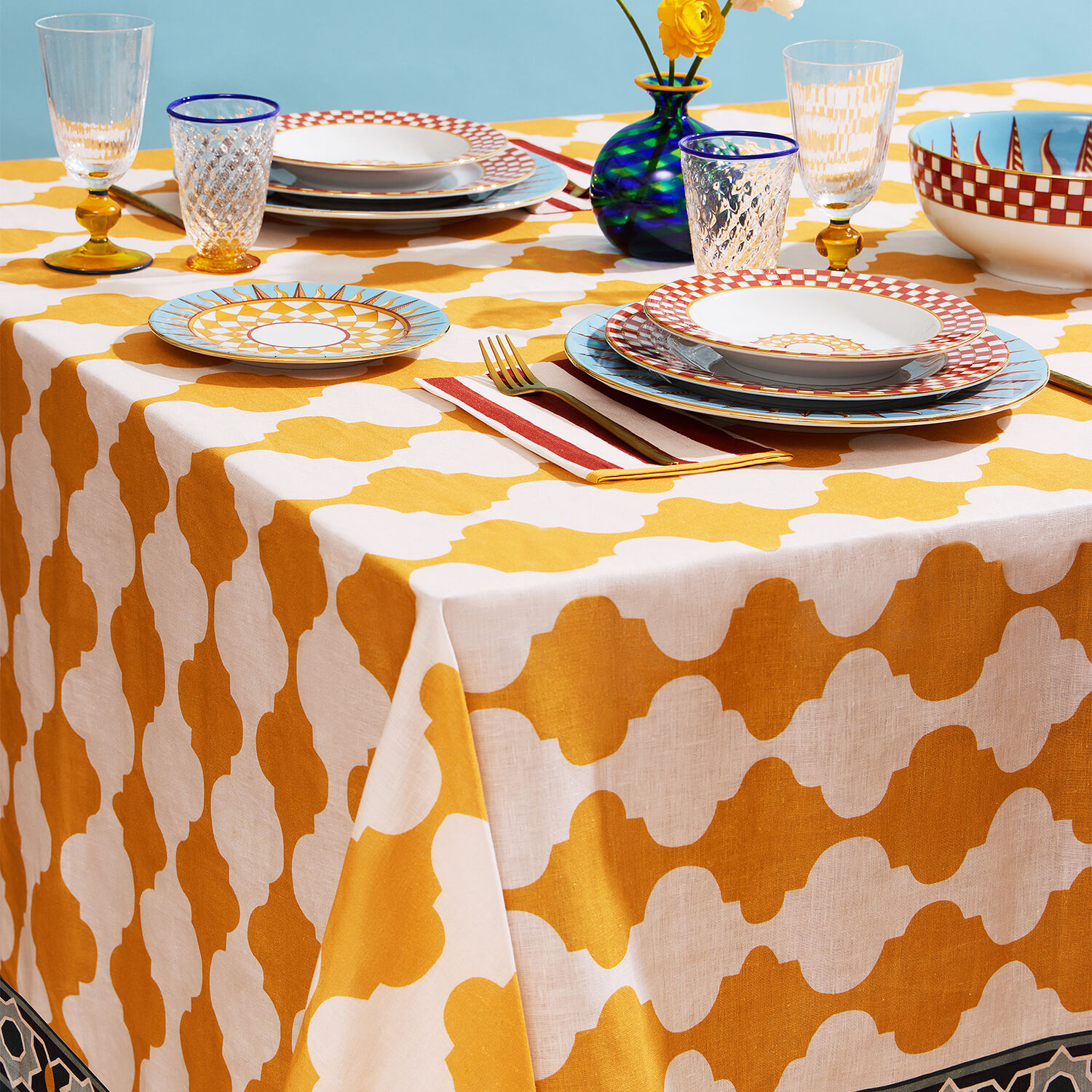 La Doublej Medium Plaza Tablecloth In Plaza Yellow