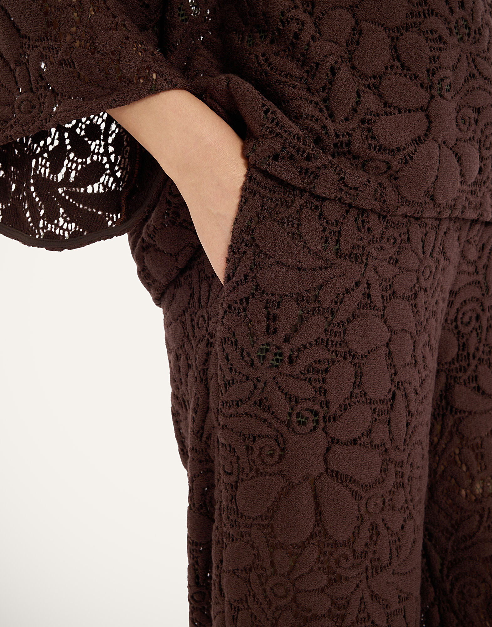La DoubleJ Lacey Palazzo Pants Solid Chocolate TRO0185LAC003SOLIDBR07