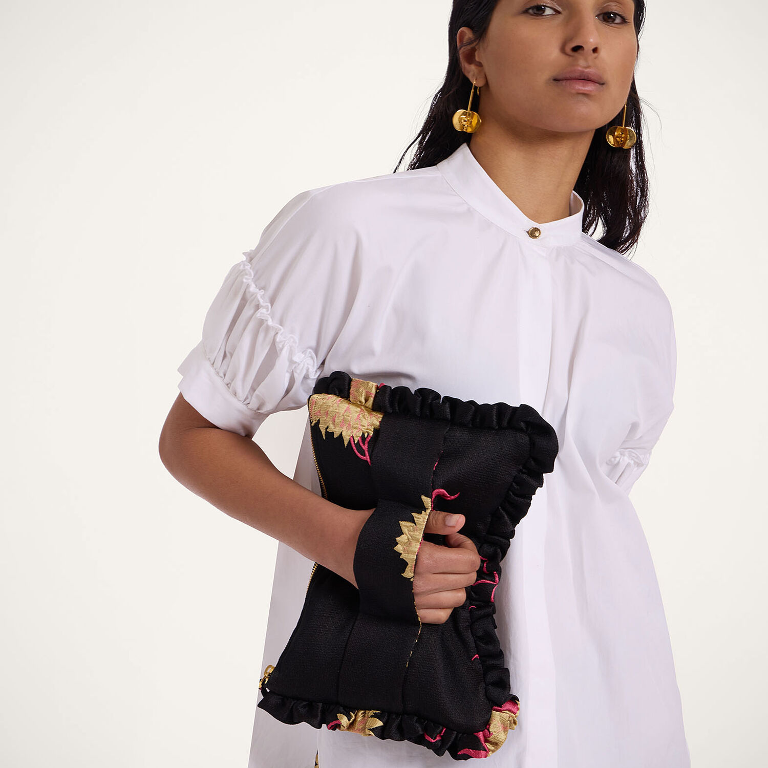 La Doublej Hand Pochette In Derby Black