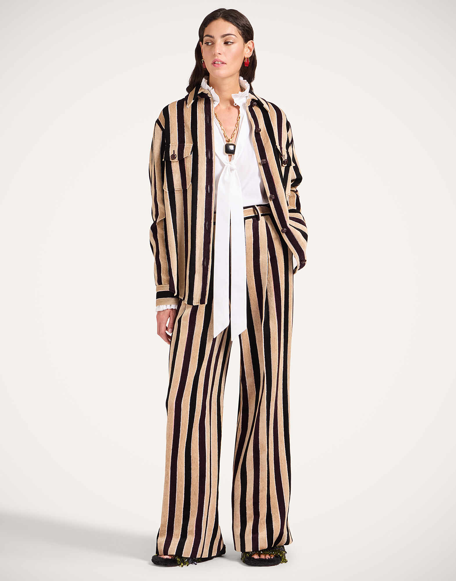 La DoubleJ Better Than Your Boyfriend's Jacket Stripes Light Beige JAC0112VIS026STR08BR01