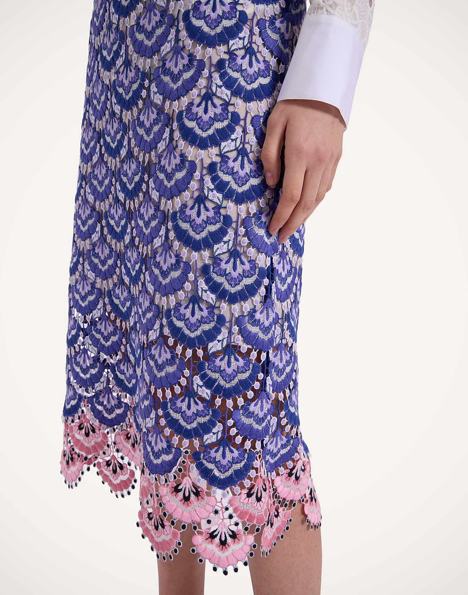 La DoubleJ Pencil Skirt In Bloom Blue SKI0148EMB085BLO01BU03