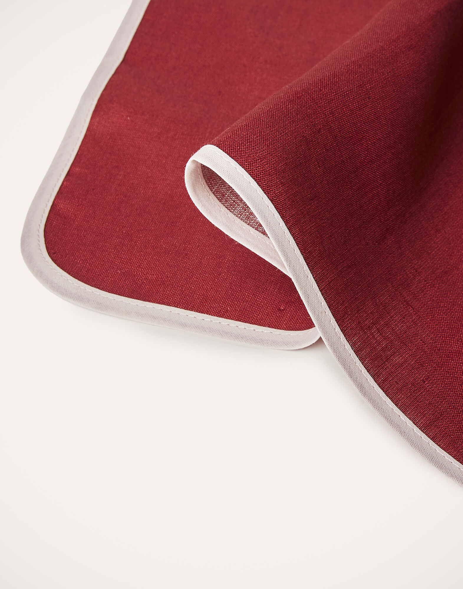 La DoubleJ Large Napkins Set Of 2 Rainbow Vino NAP0010LIN006RAI0020