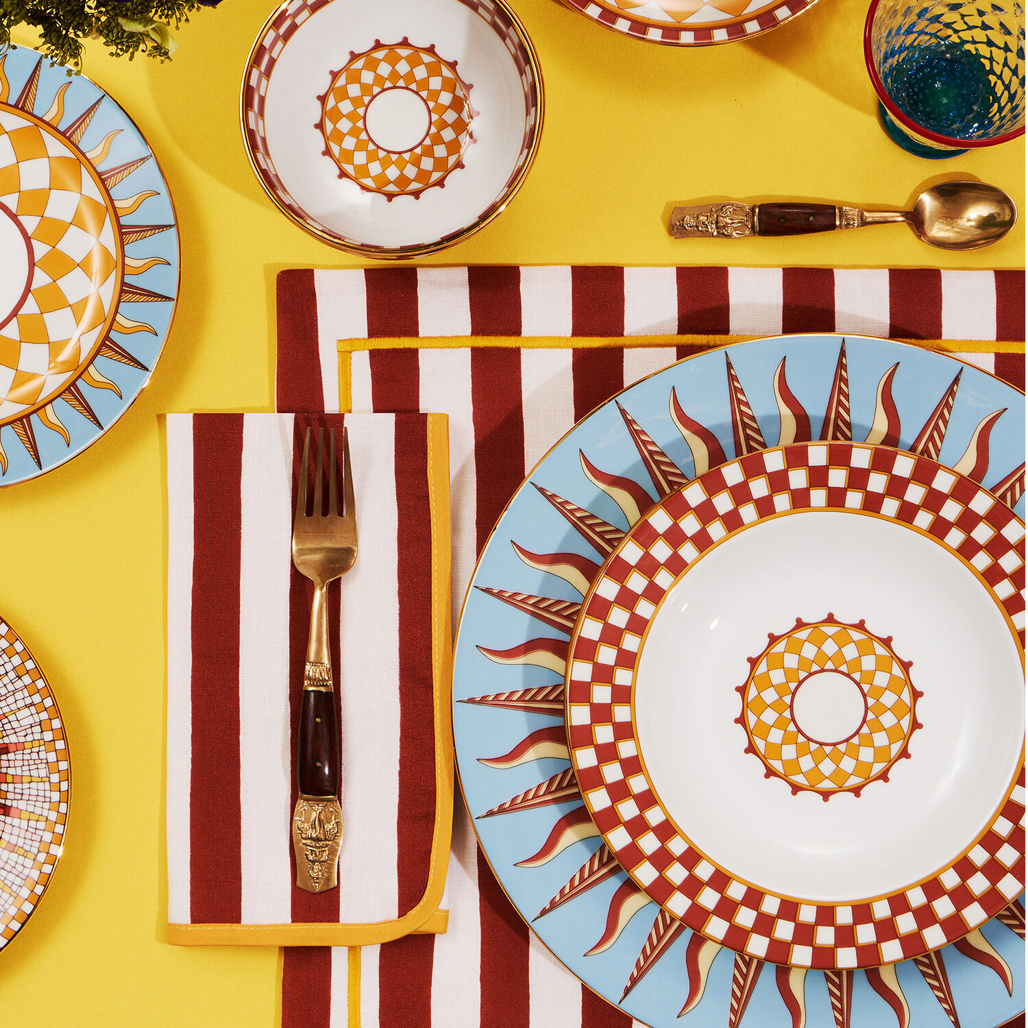 La Doublej Apollo Set Of 2 Porcelain Dessert Plates In Apollo Brick