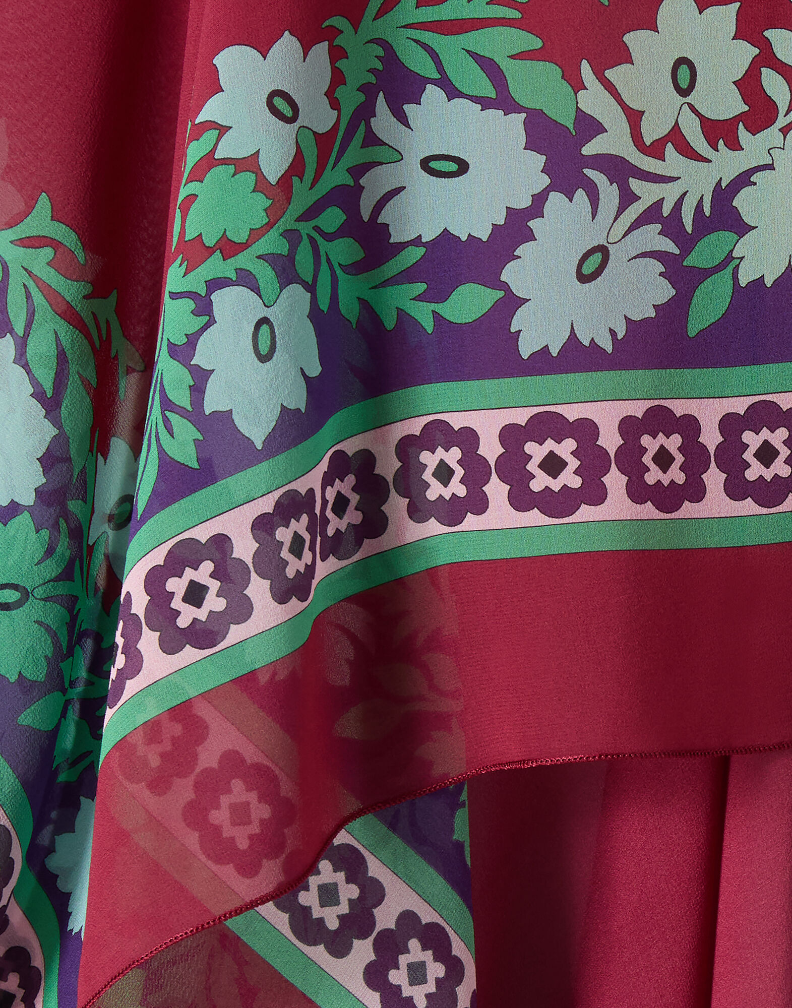 La DoubleJ Maria Cape Regalia Plac&eacute;e Red SCA0092SIL014REG02RE01