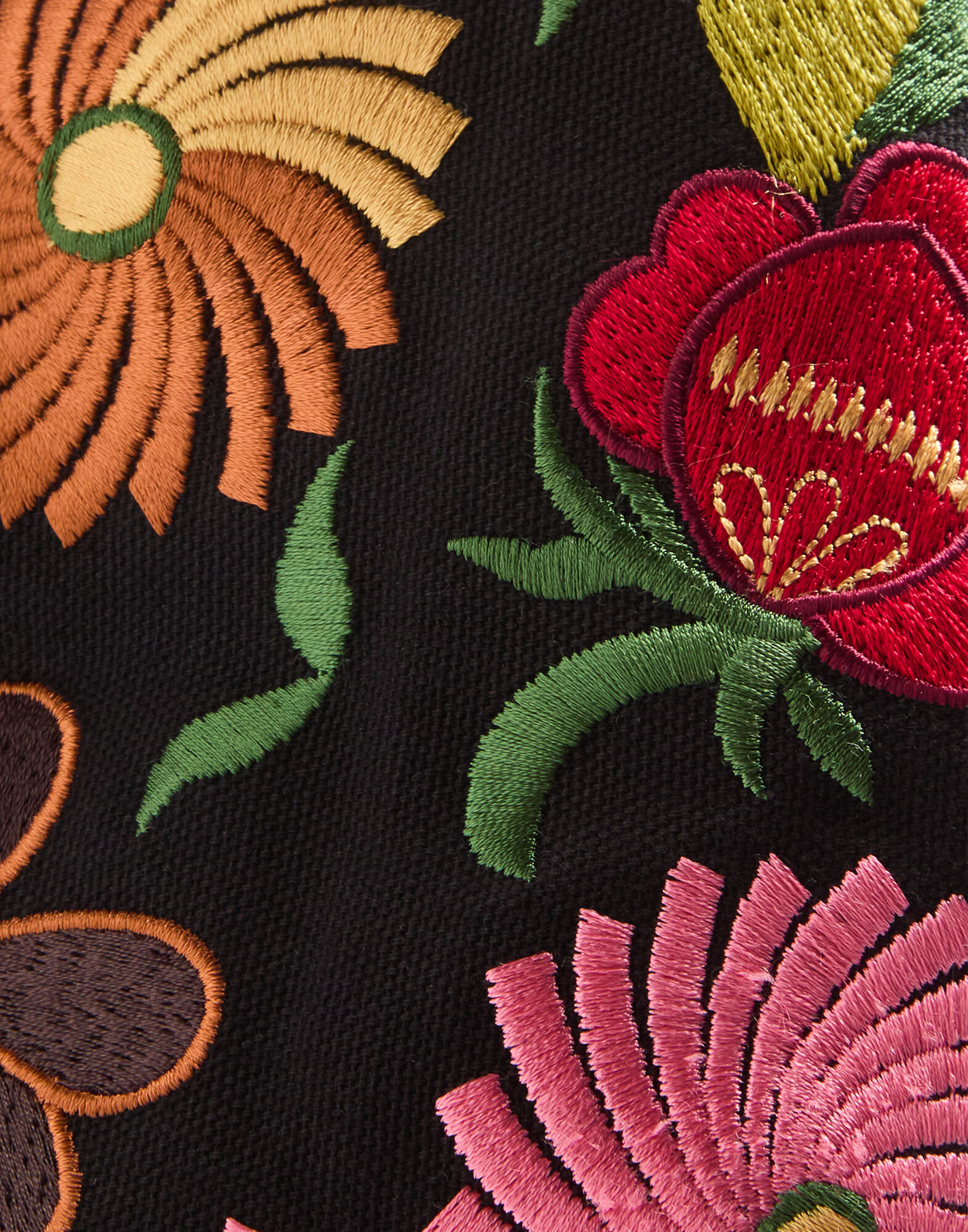 La DoubleJ Soft Bag Crossflower Black BAG0099EMB174CRO01BL01