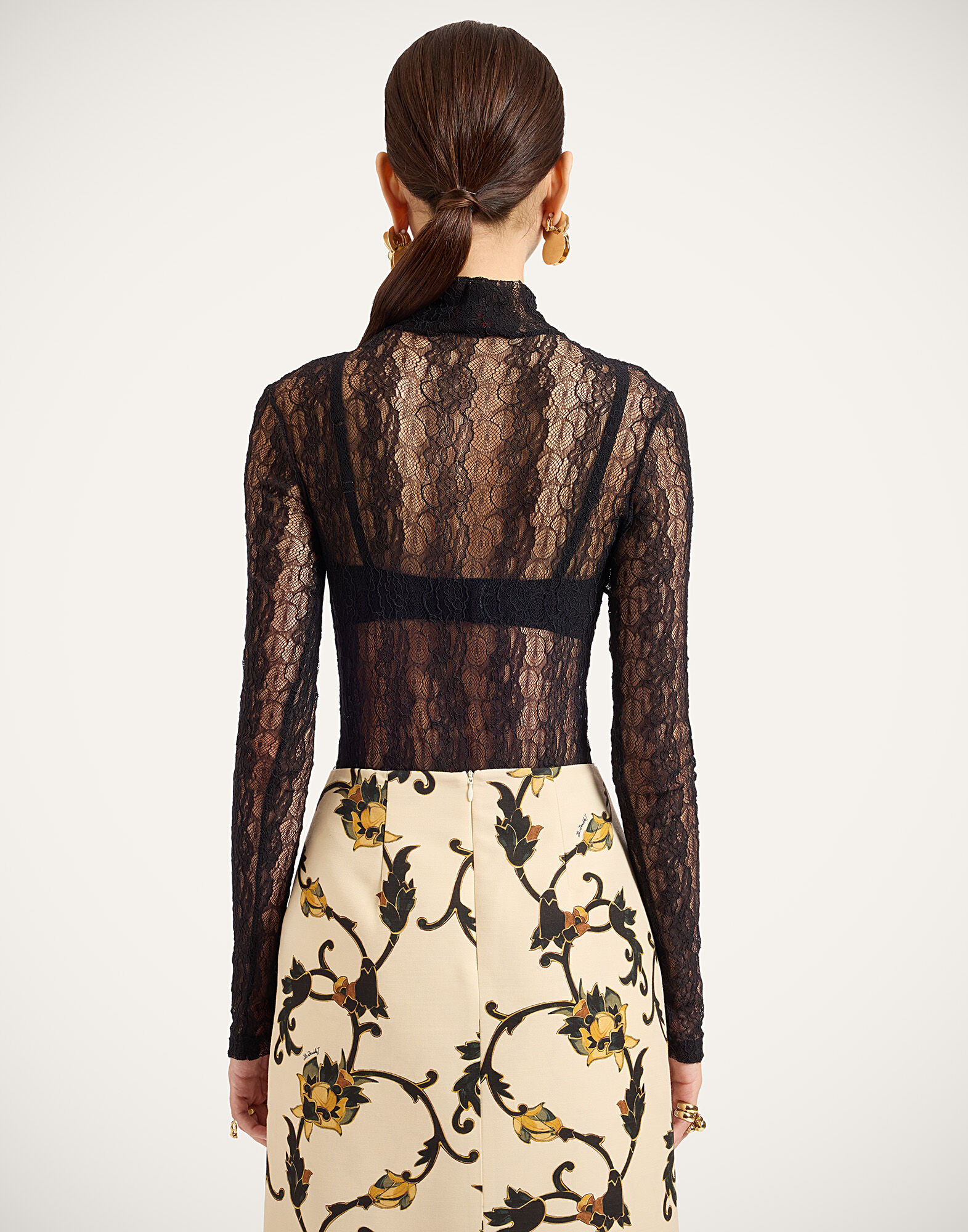 La DoubleJ Lacey Turtleneck Solid Black TOP0180LAC007SOLIDBL01