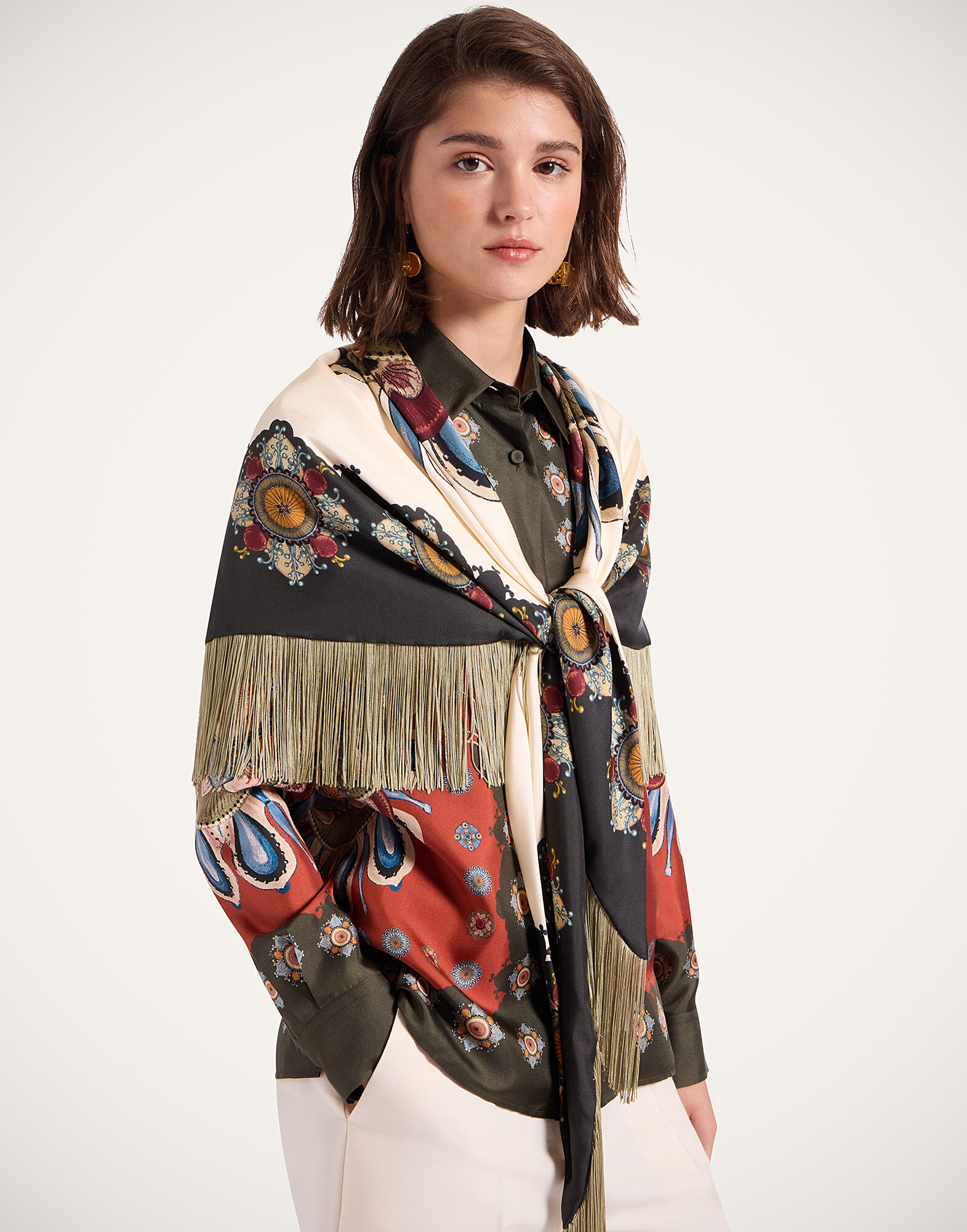 小物 triangle star scarf Arcs-en-Ciel giant triangle | Hermès Mainland China