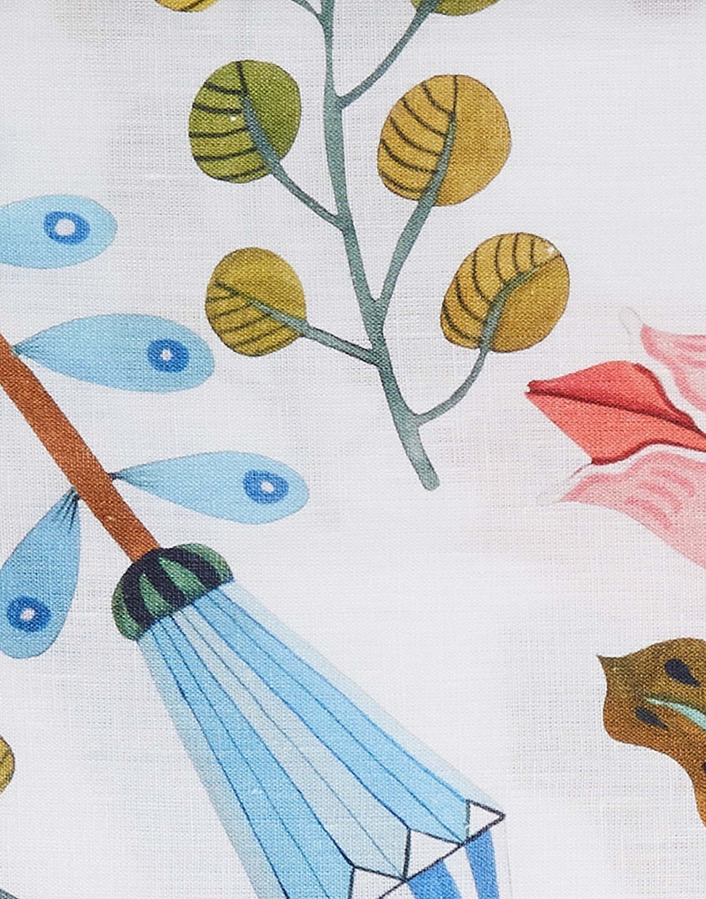 La DoubleJ Large Tablecloth La DoubleJ Large Tablecloth White Turning Tulips TBC0003LIN001HLE0024
