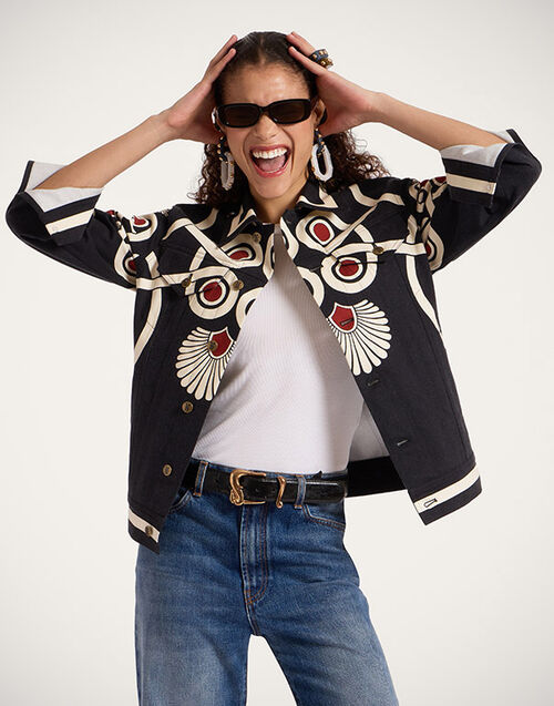 La DoubleJ JJ Jean Jacket Medallion Plac&eacute;e Black JAC0070DEN001MED01BL01