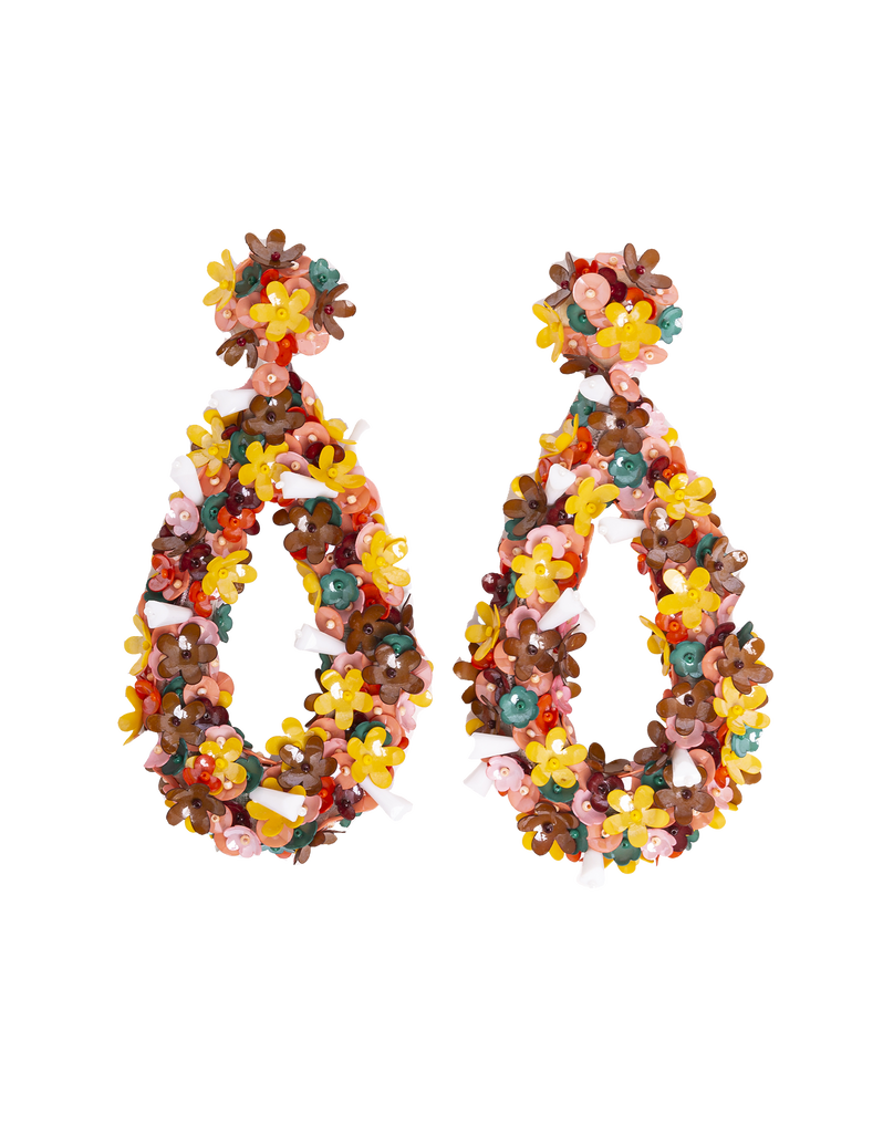 La DoubleJ Confetti Hoop Earrings La DoubleJ Confetti Hoop Earrings Solid Pink EAR0033PLS001SOLIDPI01