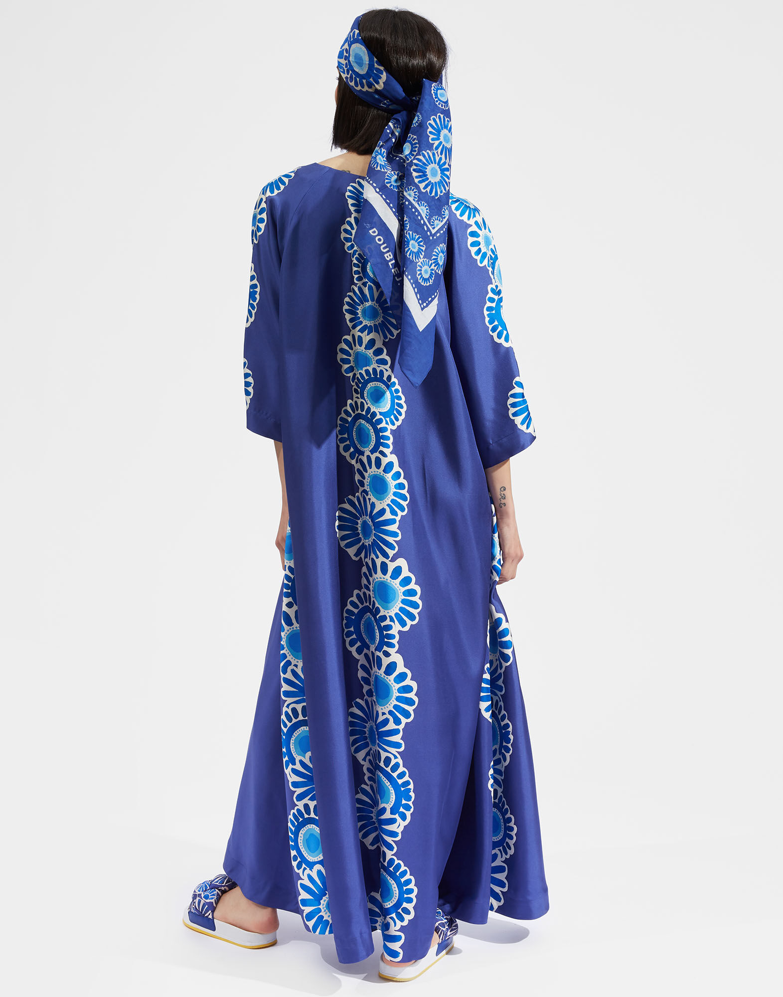 La DoubleJ Muumuu Dress Daisy Plac&eacute;e Blue DRE0225SIL006DAY0009