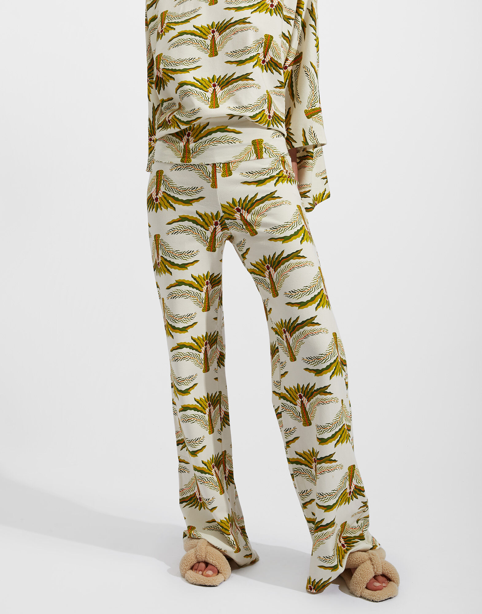 La DoubleJ Comfy Pants Palme TRO0064JER020PLM0001