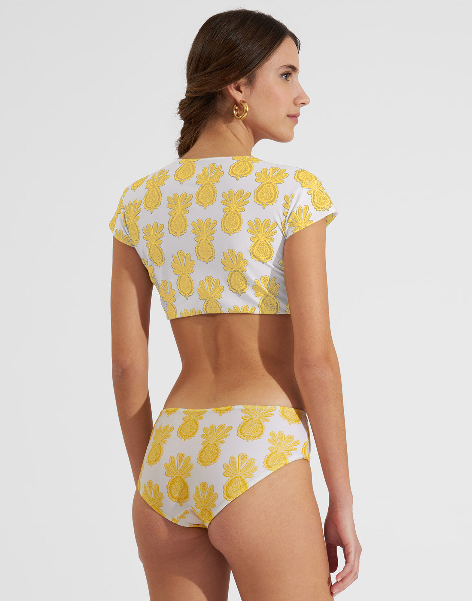 La DoubleJ Bardot Top Pineapple Sunflower White SWI0026LYC001PNP20WH01