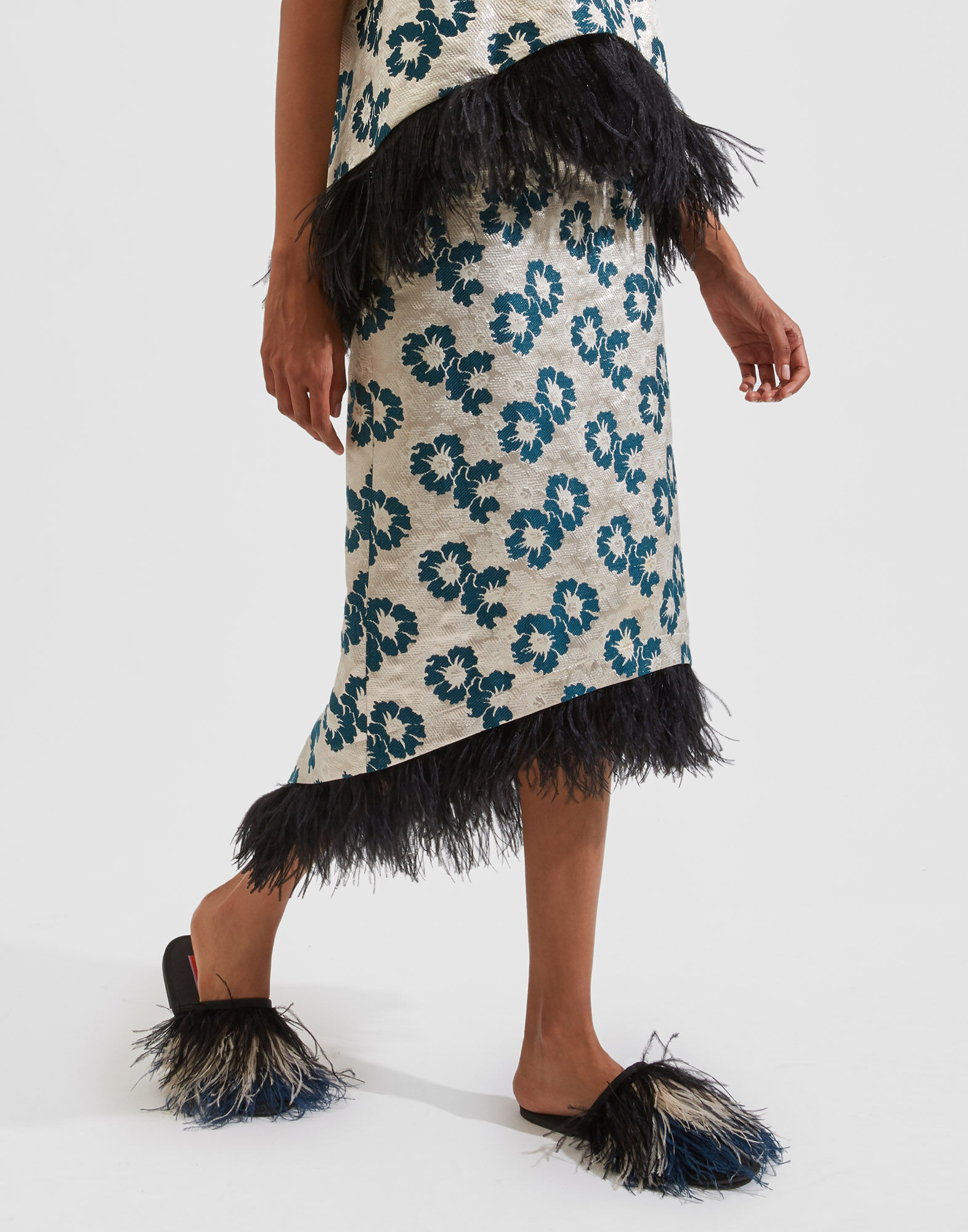 La DoubleJ La Scala Skirt (With Feathers) Pansy Party Jacquard SKI0061JAC027PAN0003