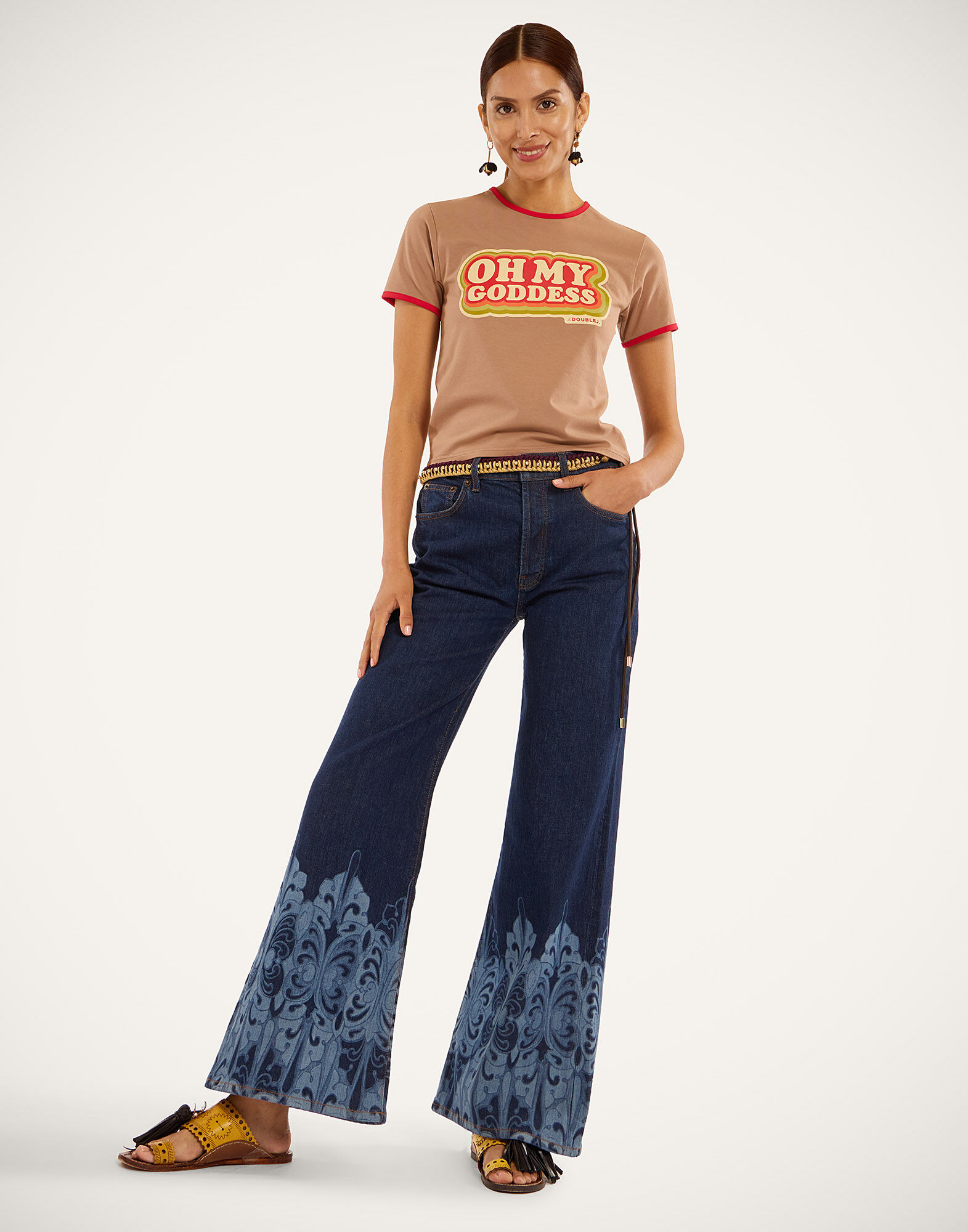La DoubleJ The Cu-Tee Crop Solid Beige TSH0068JER076SOP12BR01