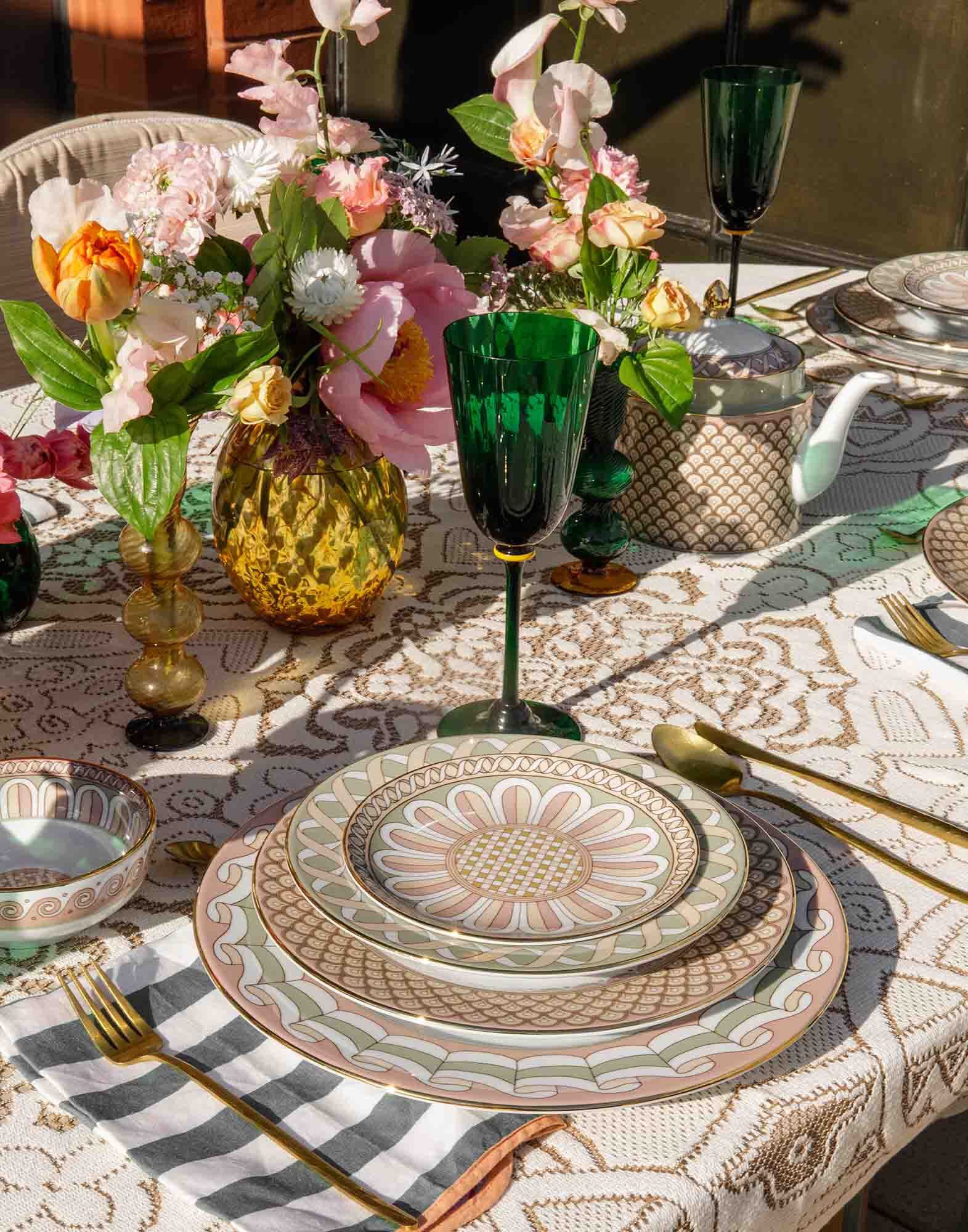 La DoubleJ Charger Plate Poseidon Dusty Pink CHA0001CER001PDS01PI10