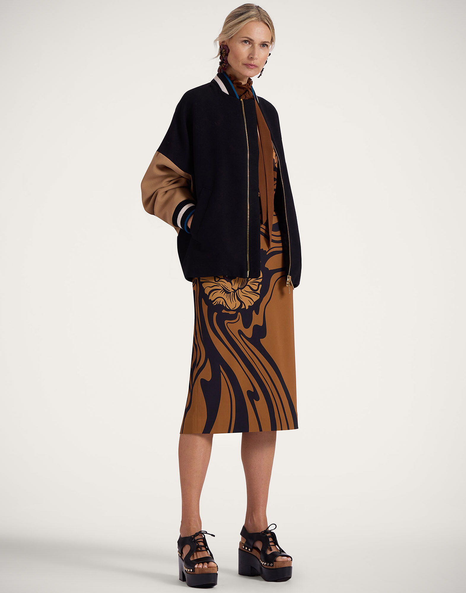 Pencil Skirt in Big Blooms Placée Brown for Women | La DoubleJ