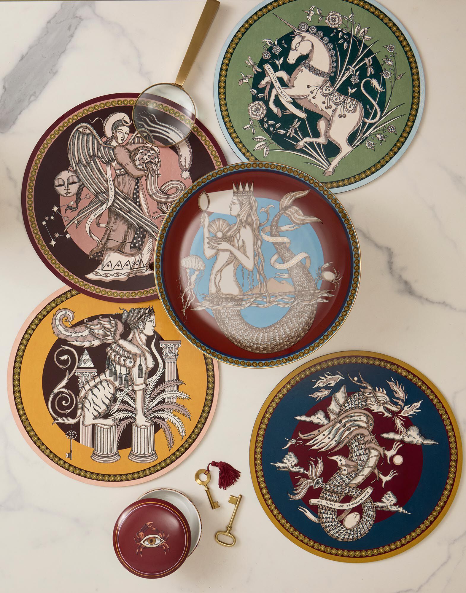 La DoubleJ Decorative Plate The Mermaid Bordeaux DPL0001CER001MRM01RE02