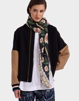 La DoubleJ Foulard 140 La DoubleJ Foulard 140 Mayfair Black SCA0060MOS001MAY01BL01