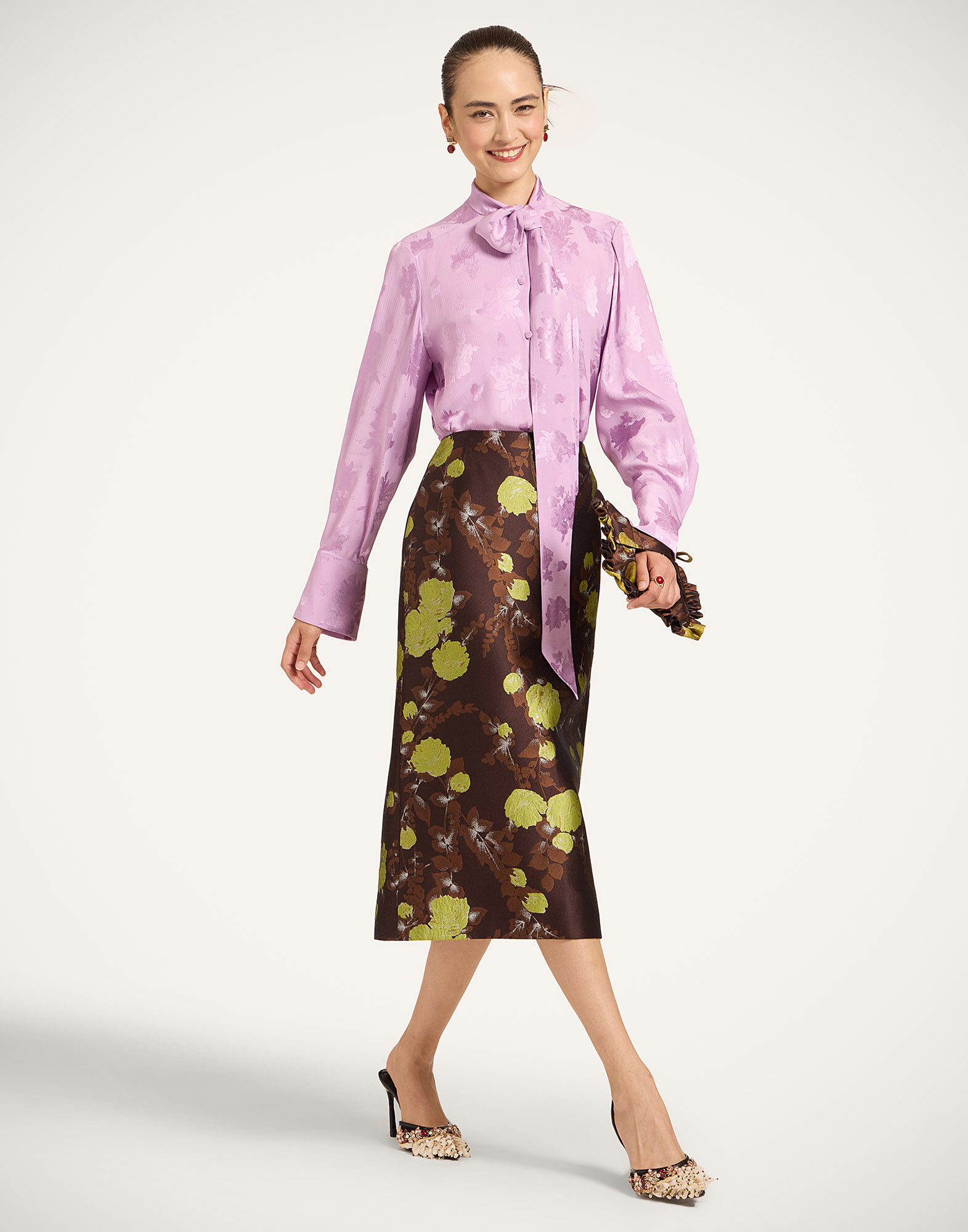 La DoubleJ Ascot Shirt Solid Lilac SHI0155JCQ133SOLIDPU02
