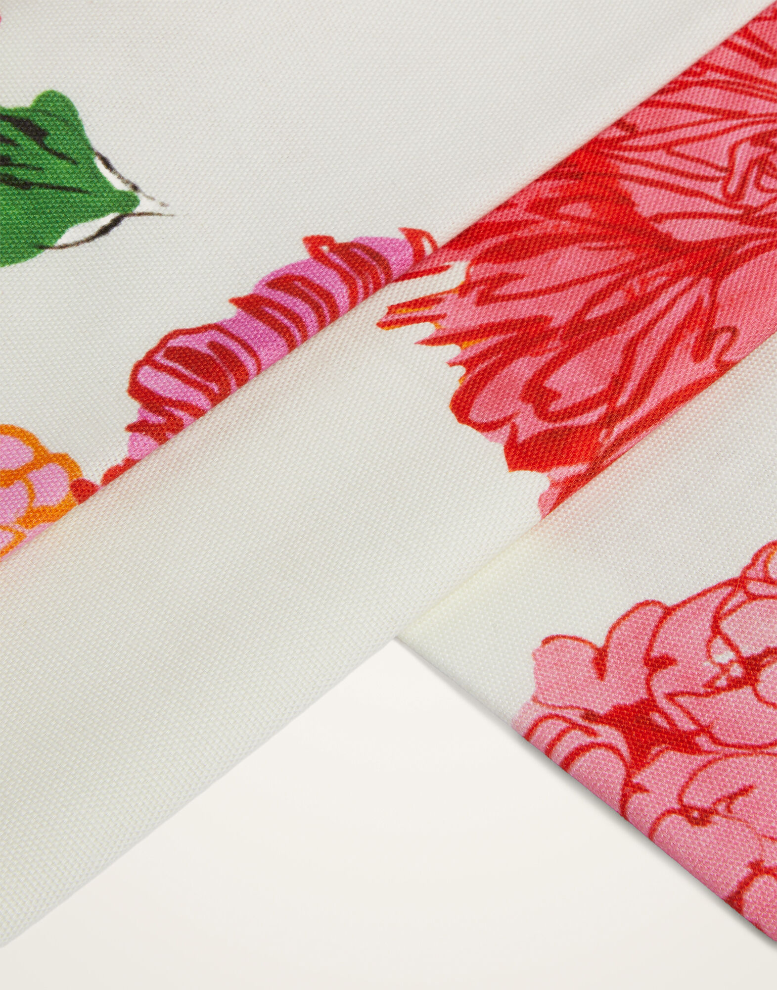 La DoubleJ Large Tablecloth Bright Blooms Plac&eacute;e Pink TBC0018COT073BRB04PI01