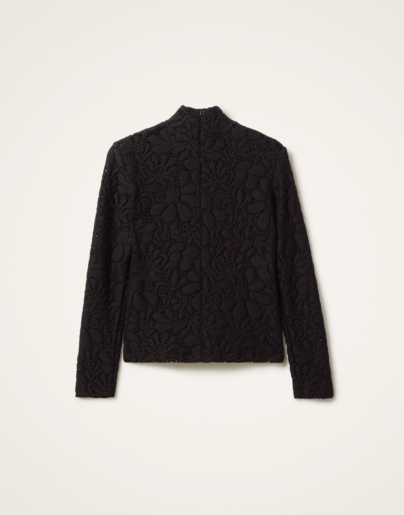 La DoubleJ Lacey Turtleneck Solid Black TOP0171LAC003SOLIDBL01