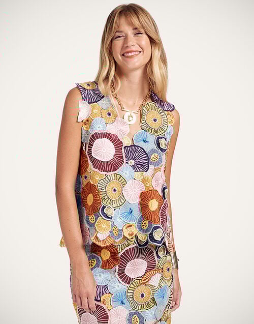 La DoubleJ V-Neck Scala Top La DoubleJ V-Neck Scala Top Fun-Gi Yellow TOP0170EMB114FNG03YE02