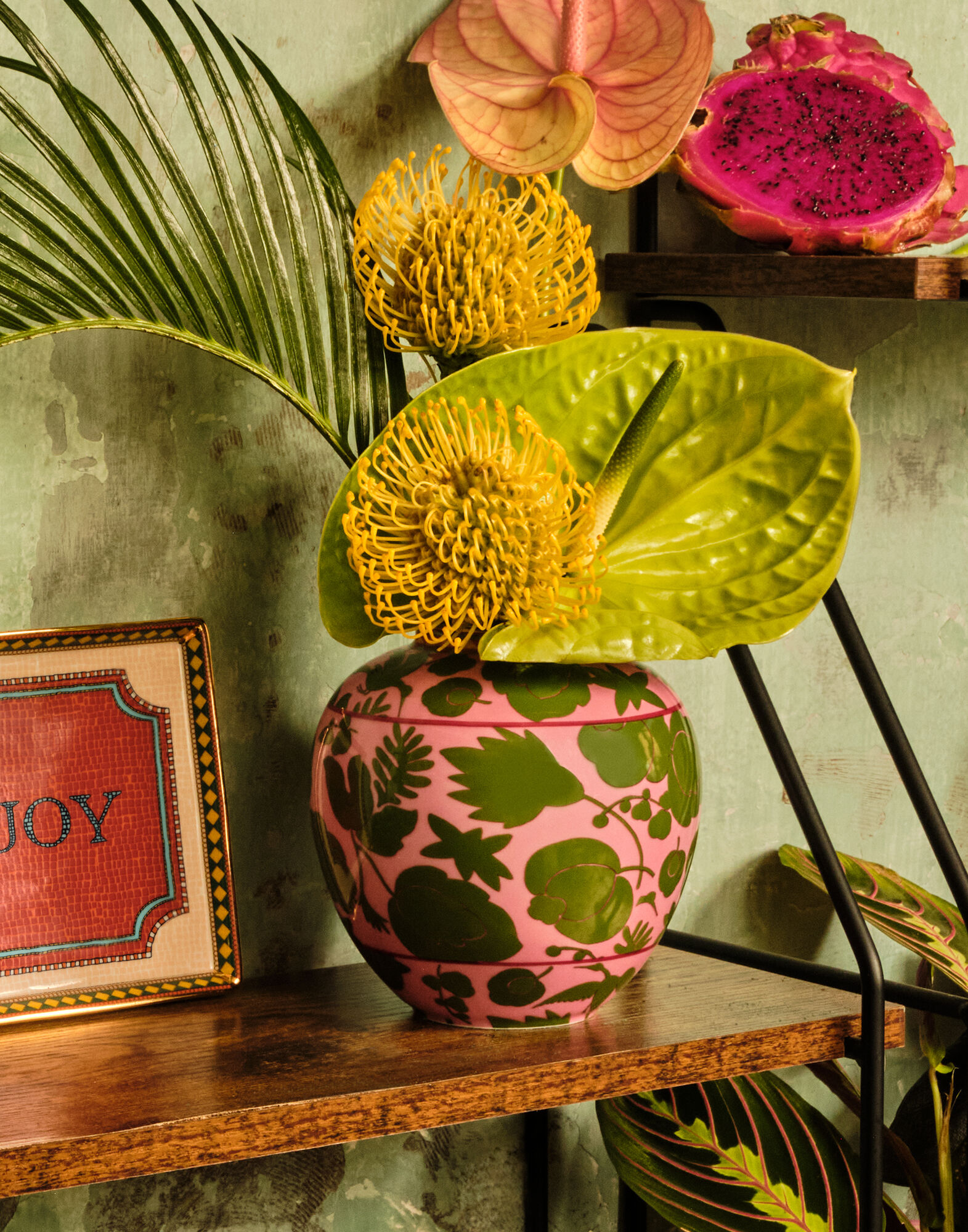 La DoubleJ Small Bubble Vase Wildbird Pink VAS0022CER001CER16PI01