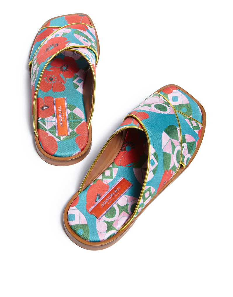 La DoubleJ Criss-Cross Sandals La DoubleJ Criss-Cross Sandals Nectar SHO0013FOD001NEC0002