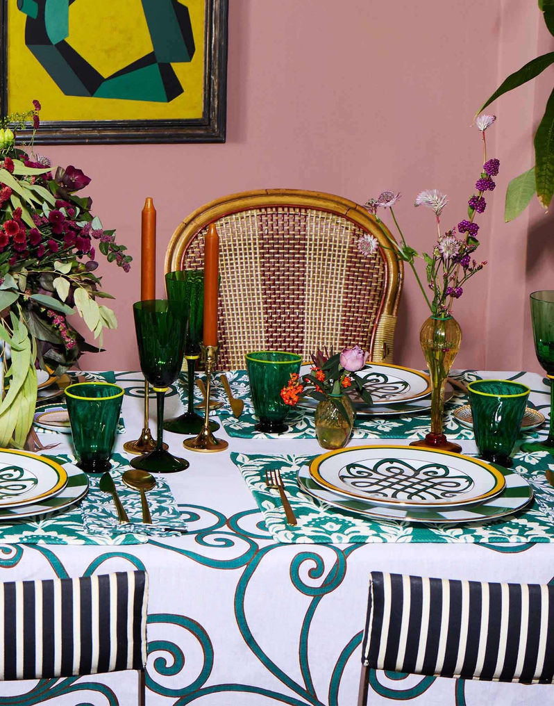 La DoubleJ Medium Tablecloth La DoubleJ Medium Tablecloth Cortile Lilac TBC0002LIN001CRL0008