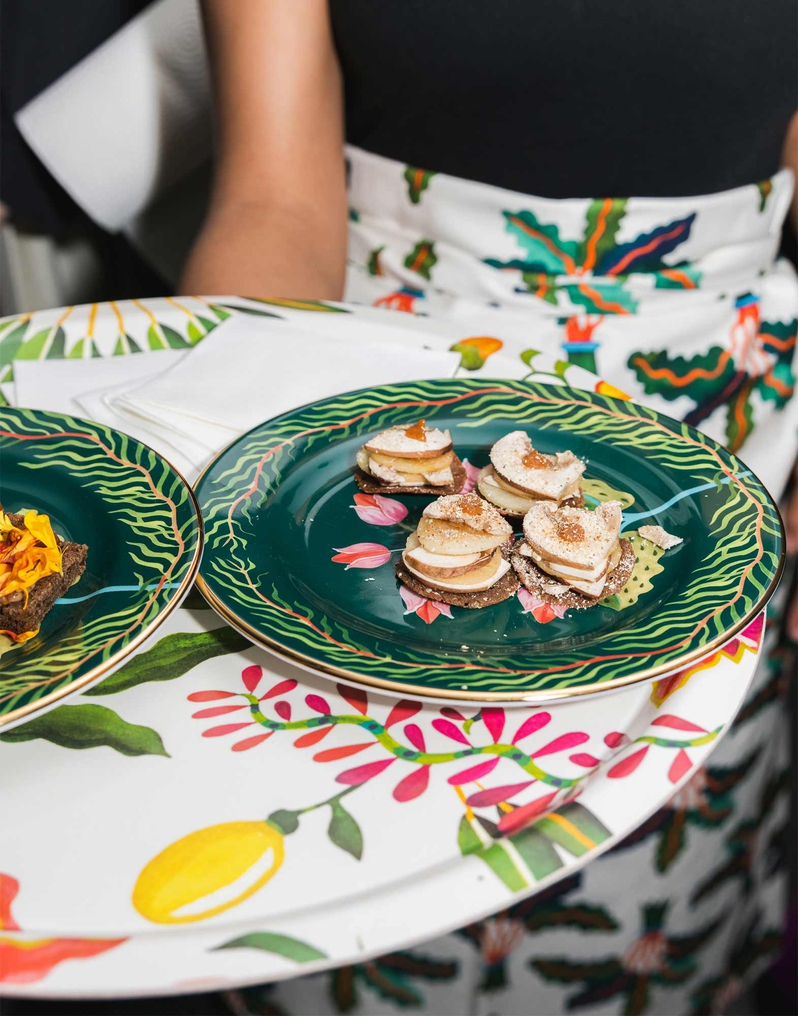 La DoubleJ Round Printed Tray La DoubleJ Round Printed Tray Eden TRA0002WOD001HLE0008