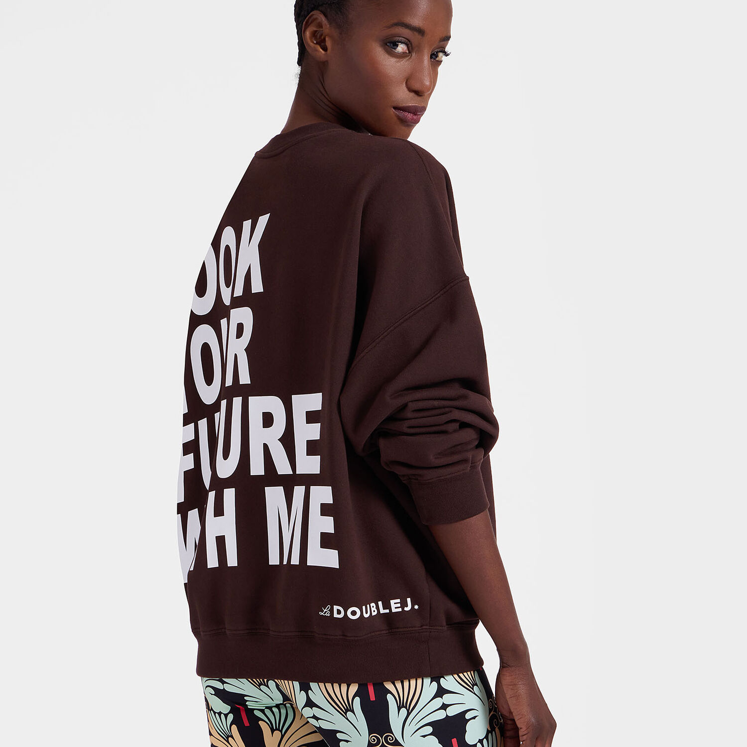 La Doublej Off Court Sweatshirt In Solid Brown