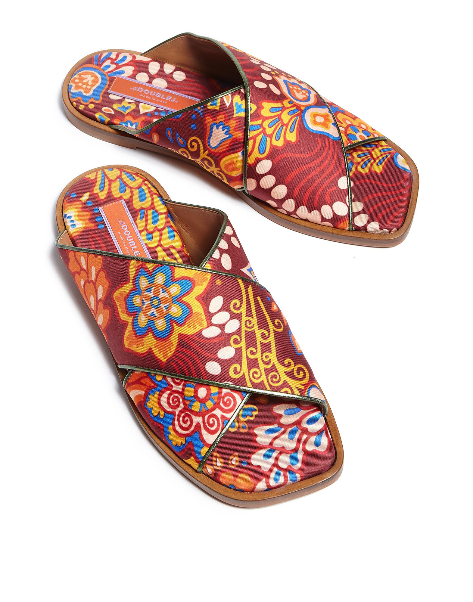 La DoubleJ Criss-Cross Sandals Taranta SHO0013FOD001TAR0002