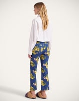 La DoubleJ The Cropped Flare Jean La DoubleJ The Cropped Flare Jean Riptide Midnight Blue TRO0158COT063RIP01BU04