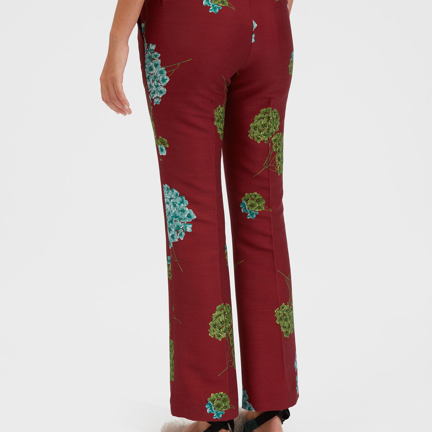 La Doublej 247 Floral-print Straight-leg Ankle Pants In Ortensia Bordeaux