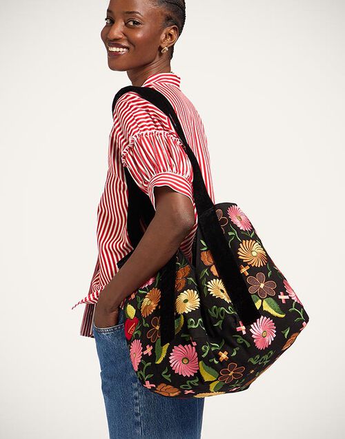 La DoubleJ Soft Bag Crossflower Black BAG0099EMB174CRO01BL01