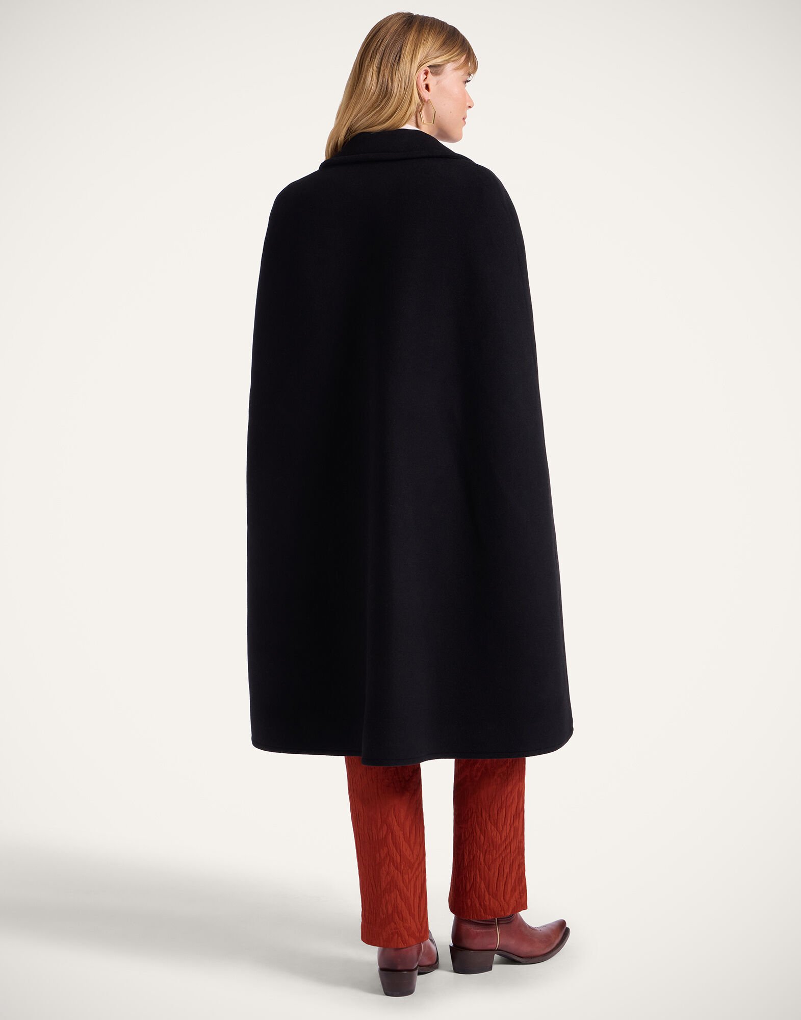 épine piping cape 2way coat black epine piping cape 2way coat black