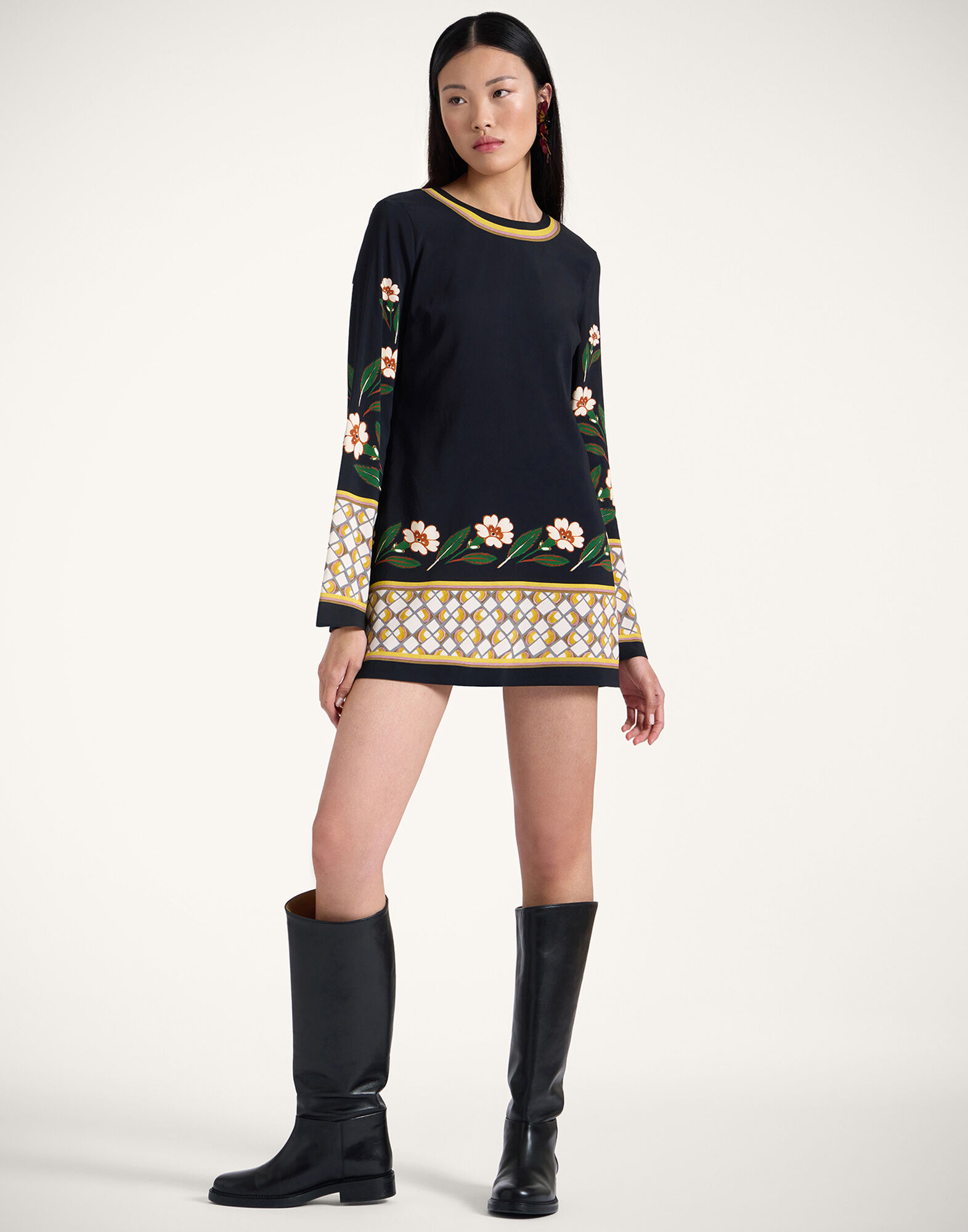 La DoubleJ Mini Supreme Swing Dress Dazed Plac&eacute;e Black DRE0619VIS001DAZ01BL01