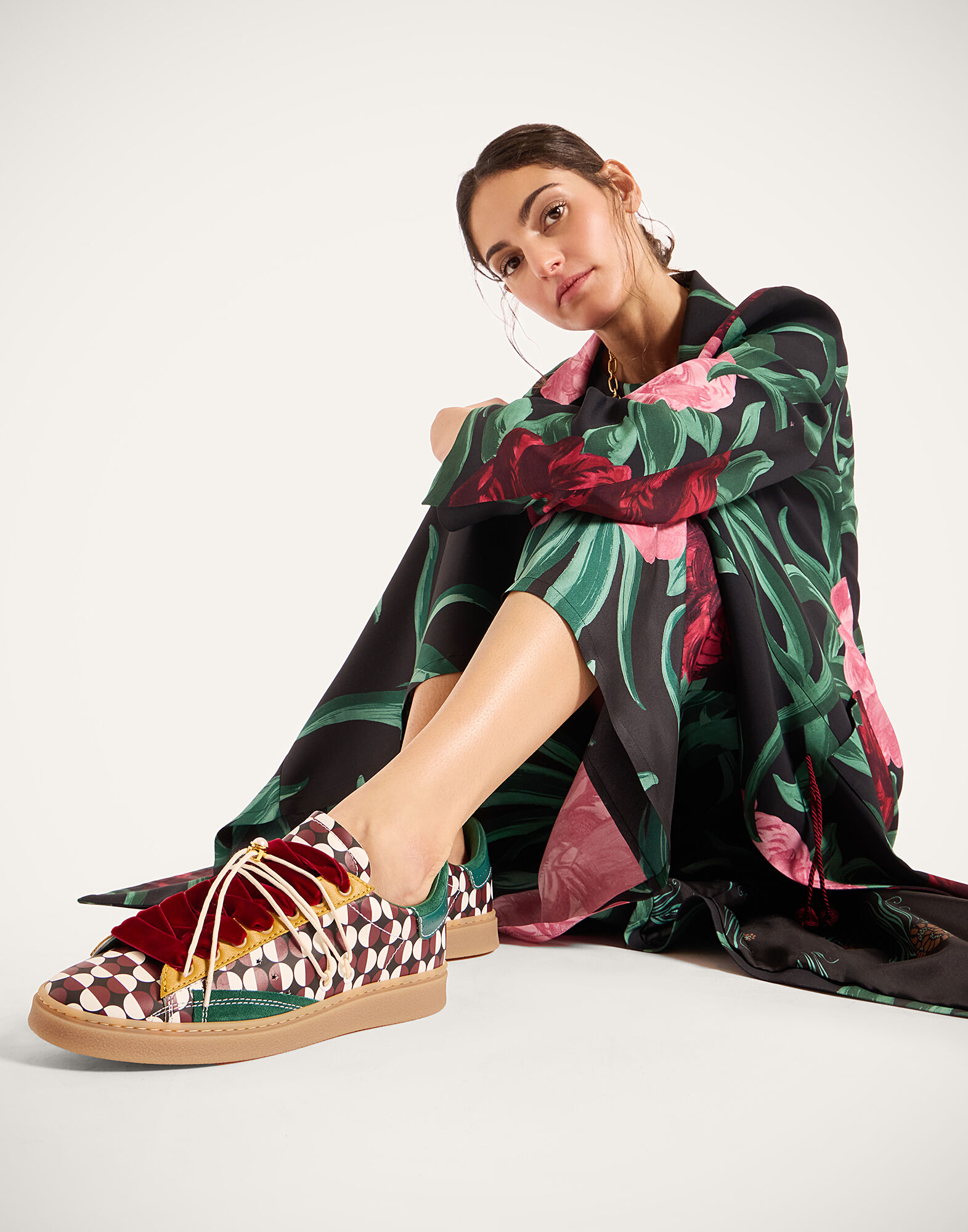 La DoubleJ All Time Low Top Sfere Burgundy SHO0112LEA017SFE01RE07