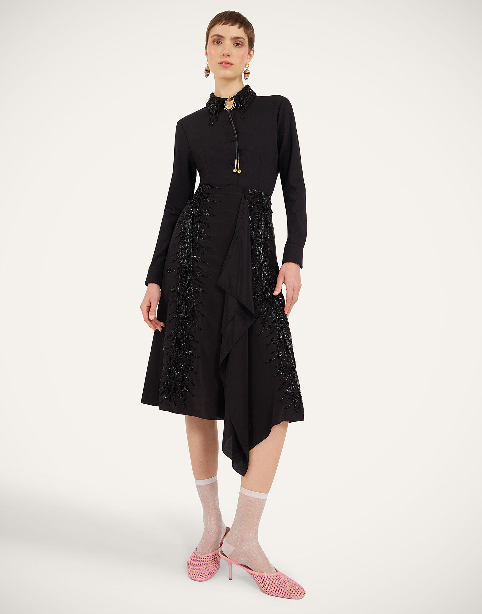 La DoubleJ Scarf Skirt Solid Black SKI0186EMB146PEA03BL01