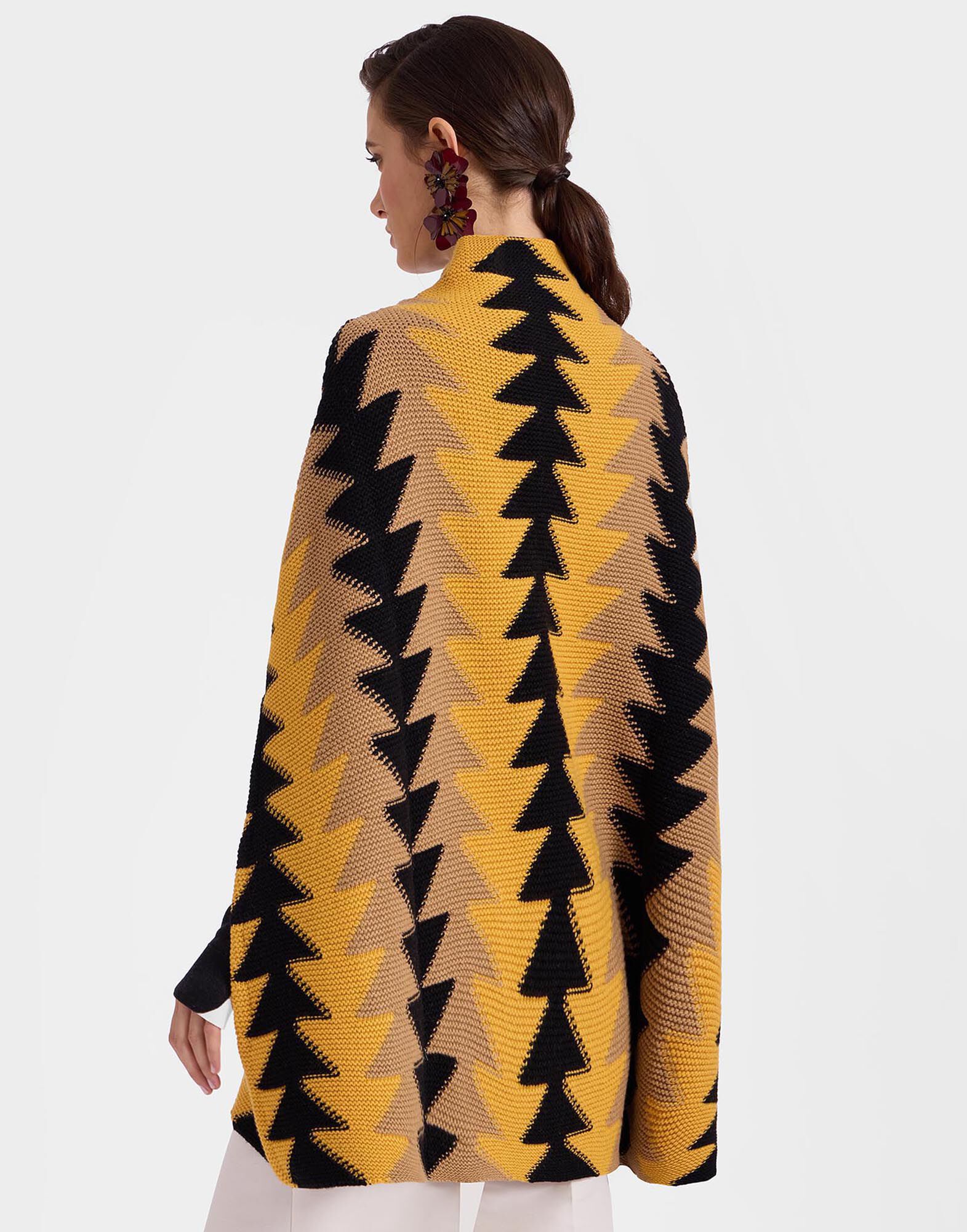 La DoubleJ Trine Cape Yellow PUL0184KNI096VA263YE02