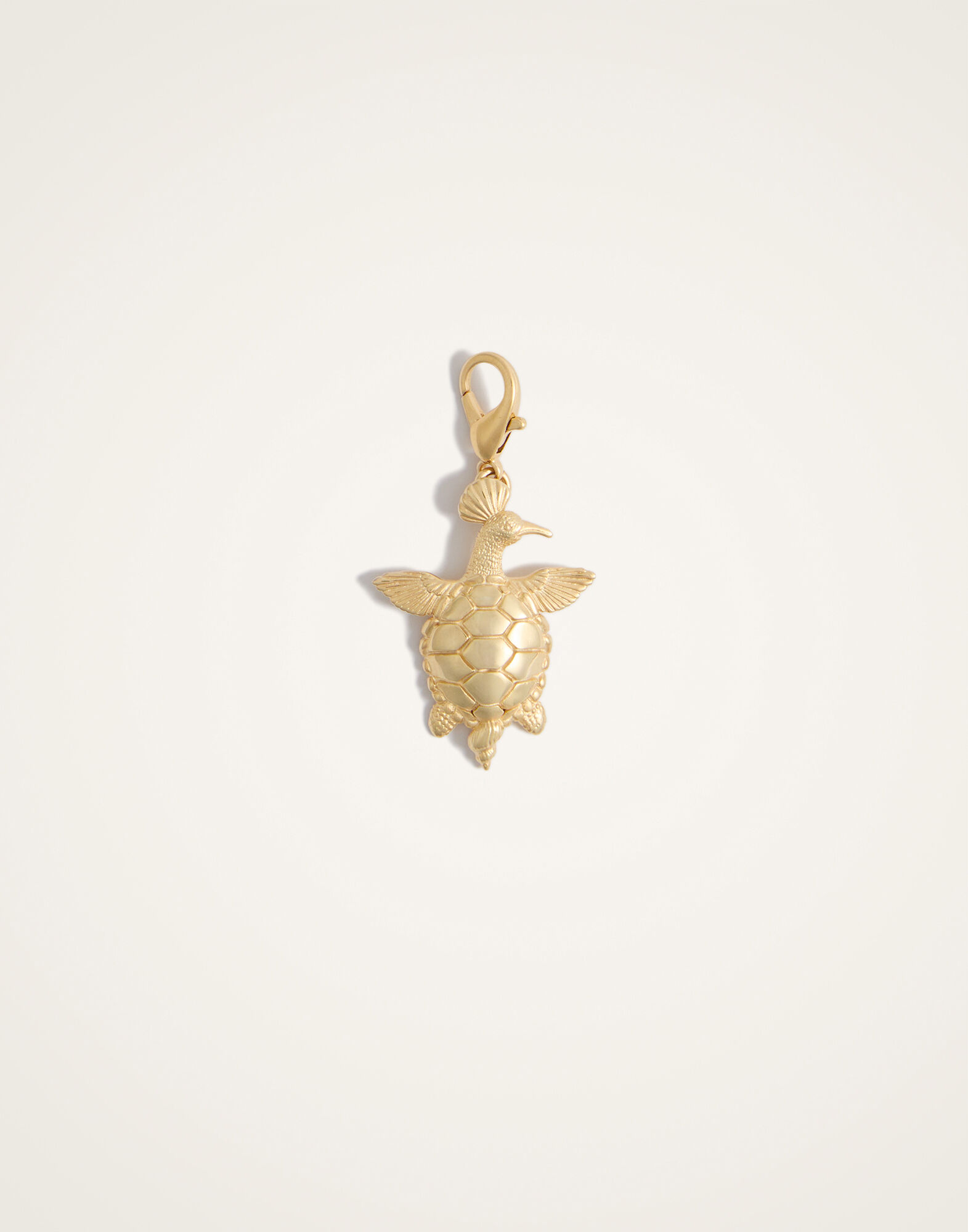 La DoubleJ Turtlair Charm 24k Gold Plate CHM0028BRA003SOLIDYE05