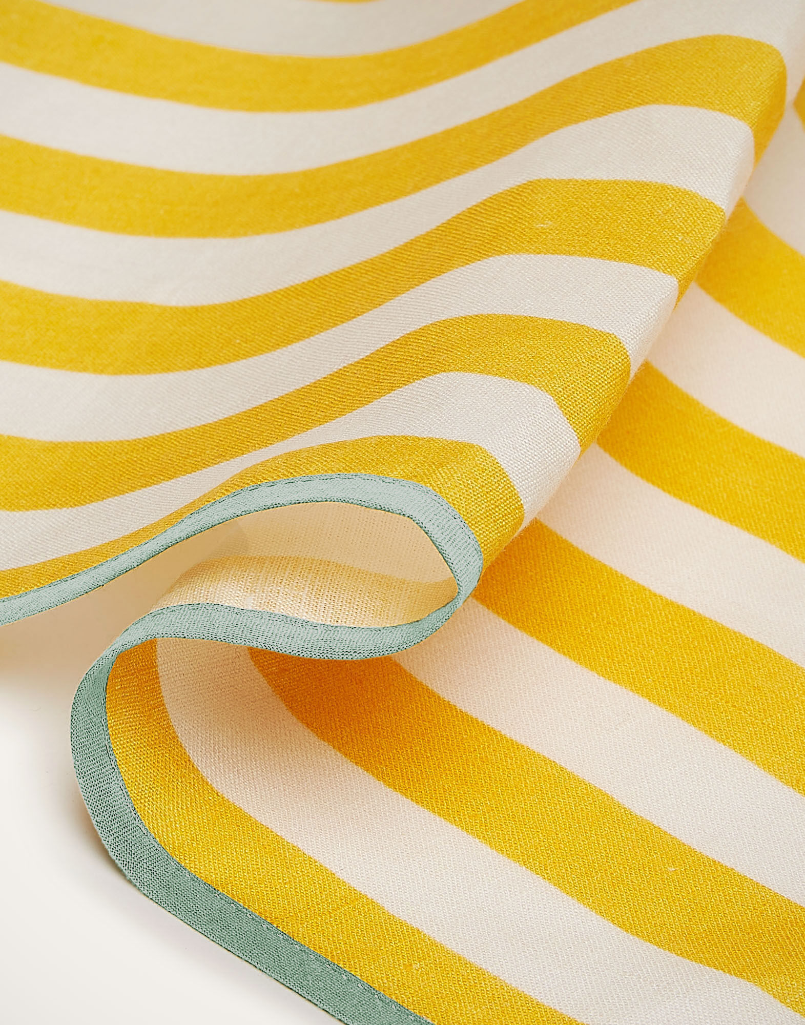 La DoubleJ Large Napkins Set Of 2 Riviera Giallo NAP0010LIN001RIV0003