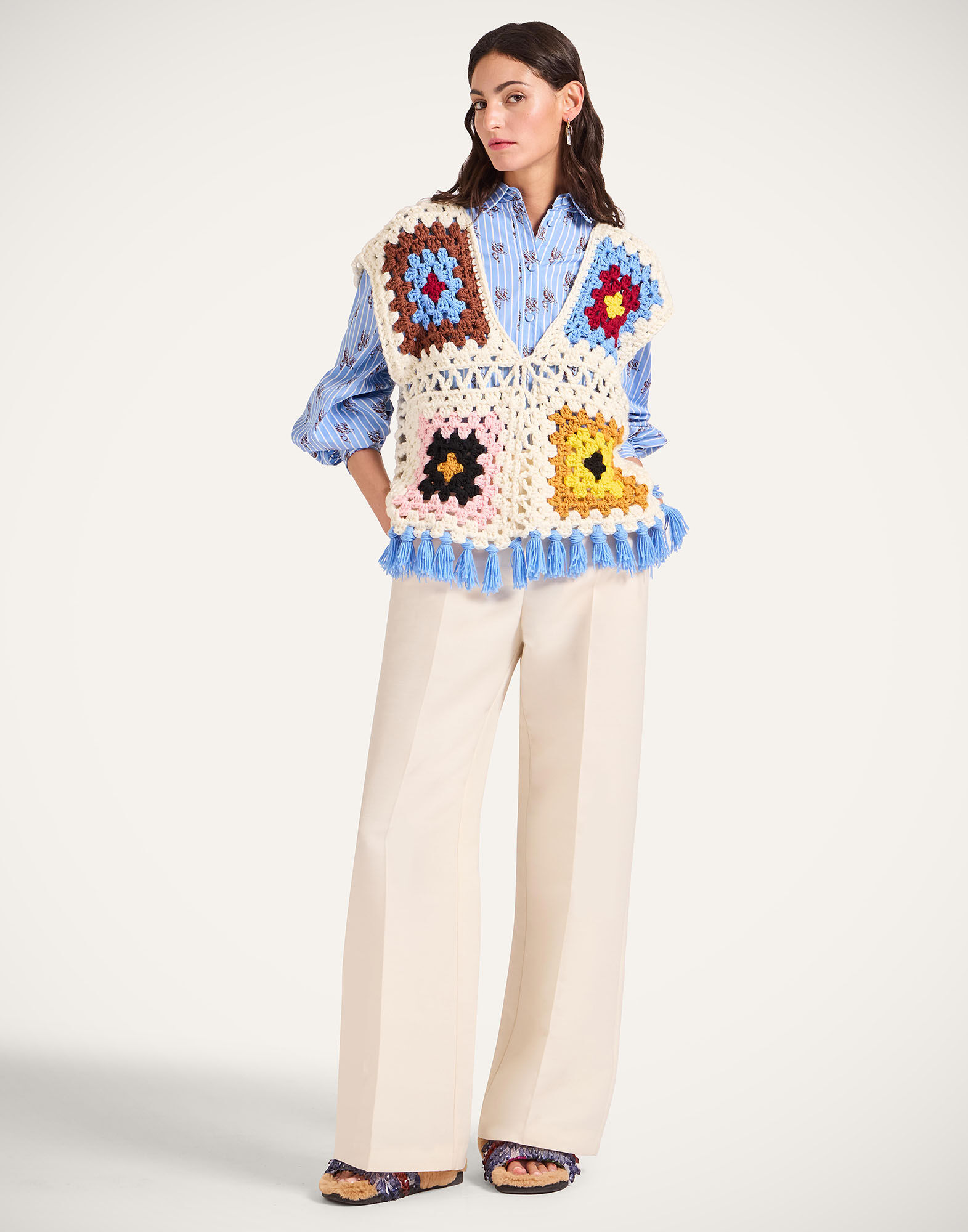 La DoubleJ Sole Star Crochet Top Flower Tile Ivory PUL0306KNI145FLW01WH04