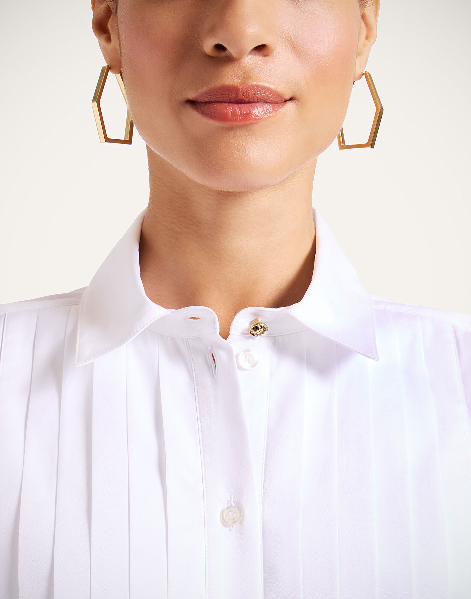 La DoubleJ Peggy Shirt Solid White SHI0115COT064SOLIDWH01