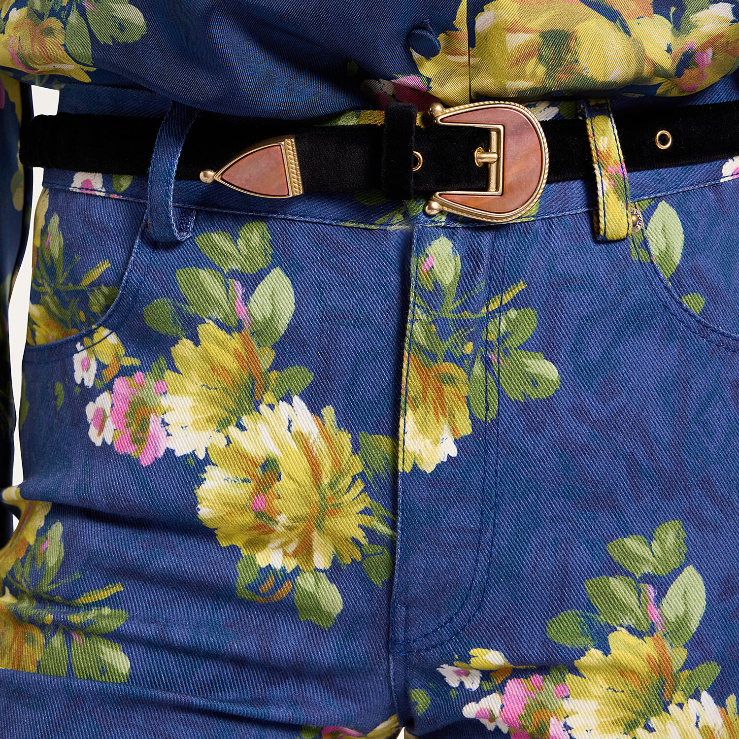 La Doublej Cinch Belt In Black