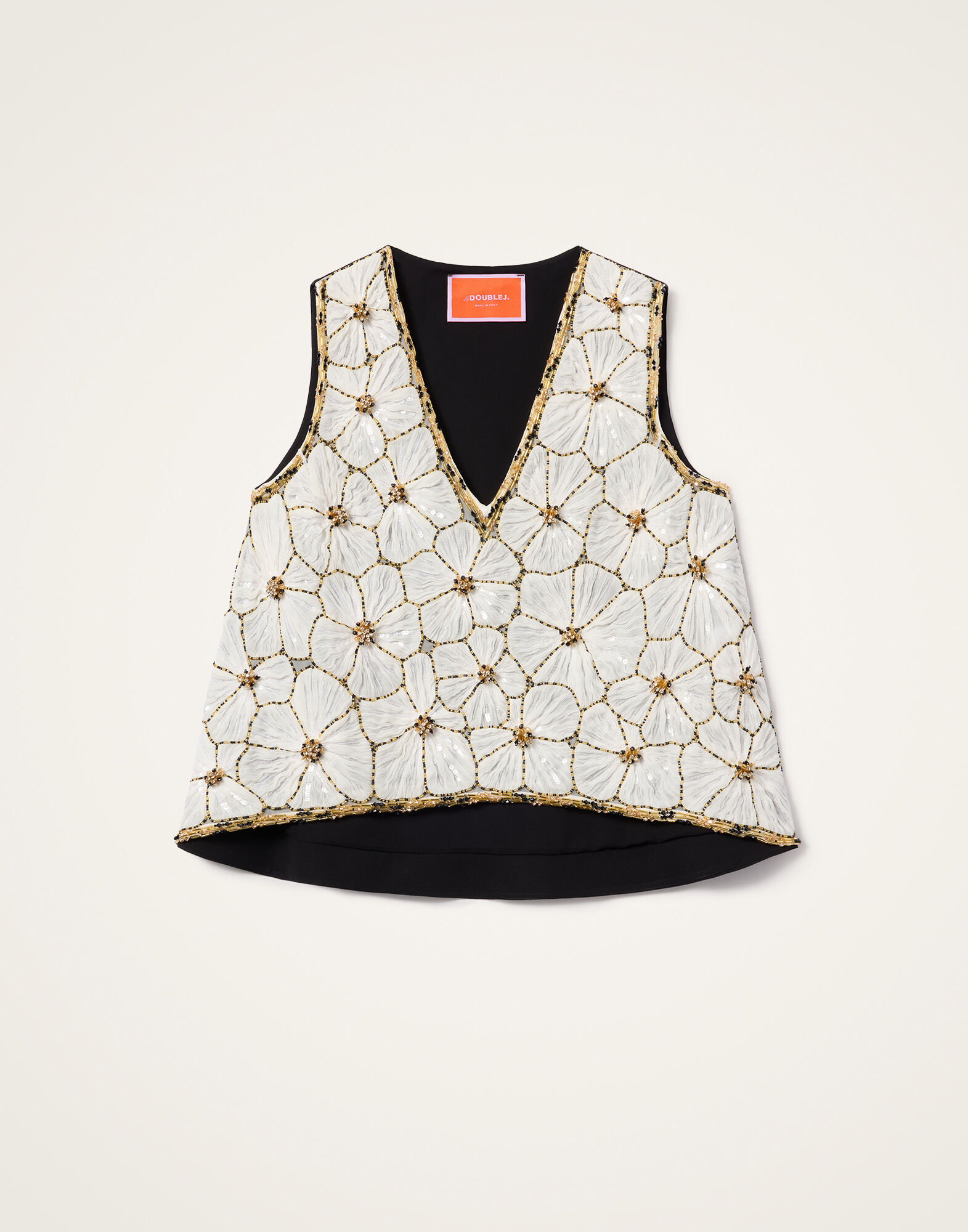 La DoubleJ V-Neck Scala Top Solid White TOP0170EMB129CAM01WH03